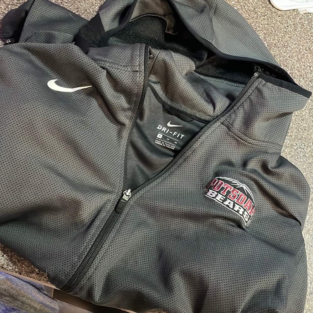 Nike fleece lined zip up hoodie